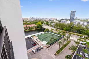 300 Three Islands Boulevard, Hallandale Beach, FL 33009 - Photo 33