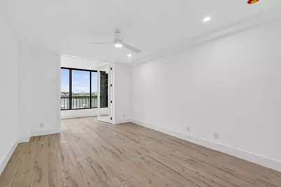 1748 Jupiter Cove Drive #319, Jupiter, FL 33469 - Photo 11