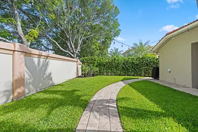 11849 Osprey Point Circle, Wellington, FL 33449 - Photo 31