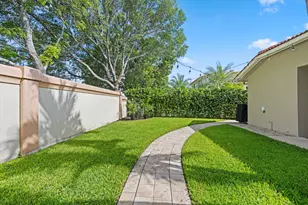 11849 Osprey Point Cir, Wellington, FL 33449 - Photo 31