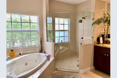5620 NE Trieste Terrace, Boca Raton, FL 33487 - Photo 5