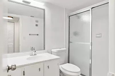 1100 Colony Point Circle #121, Pembroke Pines, FL 33026 - Photo 23