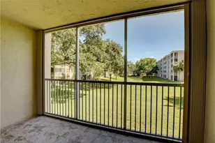 8735 Ramblewood Dr, Coral Springs, FL 33071 - Photo 15