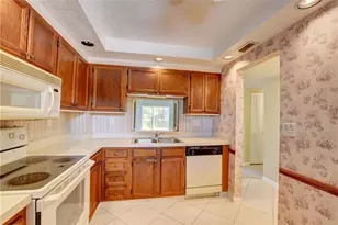 8735 Ramblewood Dr, Coral Springs, FL 33071 - Photo 3