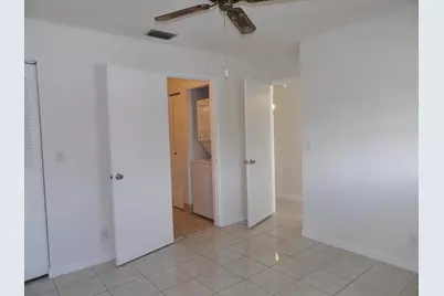 5445 Glenda Street, West Palm Beach, FL 33417 - Photo 11
