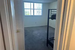 2860 Somerset Dr, Lauderdale Lakes, FL 33311 - Photo 41