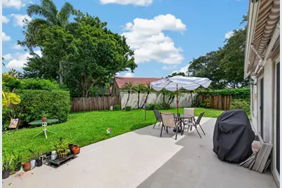 2640 Cayenne Avenue, Cooper City, FL 33026 - Photo 11