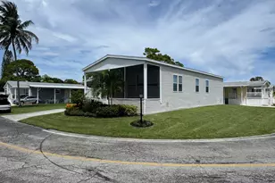 4477 Lady Beverlee Ct S, Boynton Beach, FL 33436 - Photo 5