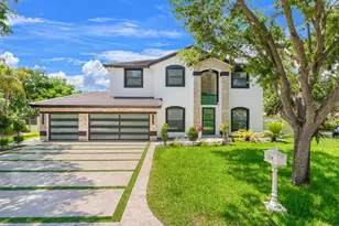 1254 NW 102nd Way, Coral Springs, FL 33071 - Photo 3