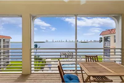 105 Paradise Harbour Boulevard #501, North Palm Beach, FL 33408 - Photo 1