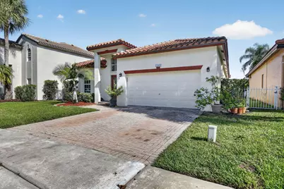 15891 SW 14th Street, Pembroke Pines, FL 33027 - Photo 3