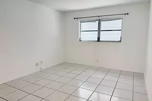 899 SE 2nd Ave, Deerfield Beach, FL 33441 - Photo 9