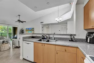 7940 N Nob Hill Rd, Tamarac, FL 33321 - Photo 5