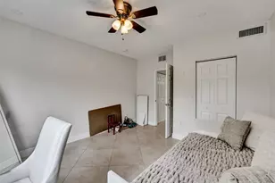 7940 N Nob Hill Rd, Tamarac, FL 33321 - Photo 25
