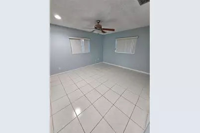 9431 NW 24th Place, Pembroke Pines, FL 33024 - Photo 11