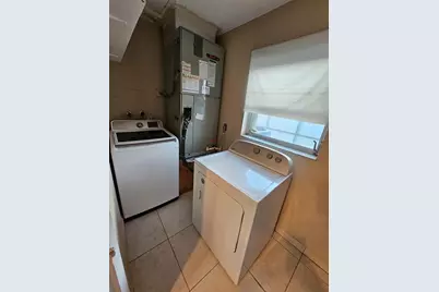 9431 NW 24th Place, Pembroke Pines, FL 33024 - Photo 15
