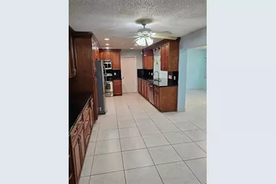 9431 NW 24th Place, Pembroke Pines, FL 33024 - Photo 5