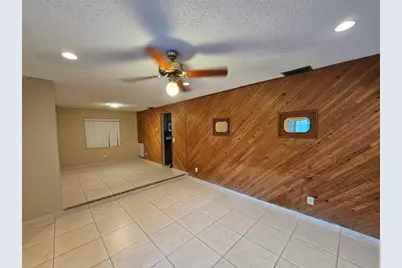 9431 NW 24th Place, Pembroke Pines, FL 33024 - Photo 17