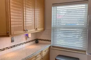 307 Lake Evelyn Dr, West Palm Beach, FL 33411 - Photo 9