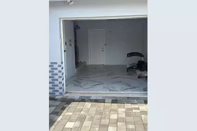 8250 SW 8th Court, North Lauderdale, FL 33068 - Photo 7