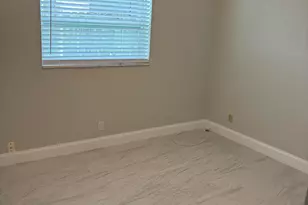 8250 SW 8th Ct, North Lauderdale, FL 33068 - Photo 29