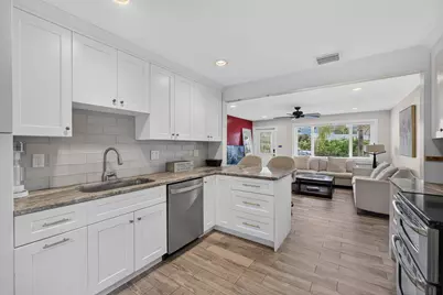 216 E 24th Street, Riviera Beach, FL 33404 - Photo 15