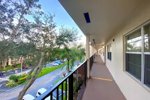 1000 SW 128th Terrace, Pembroke Pines, FL 33027 - Photo 29