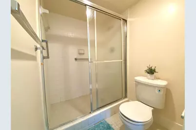 1000 SW 128th Terrace #411V, Pembroke Pines, FL 33027 - Photo 13