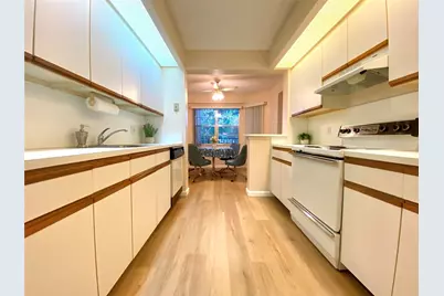 1000 SW 128th Terrace #411V, Pembroke Pines, FL 33027 - Photo 27
