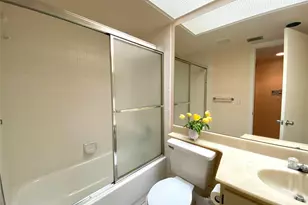 1000 SW 128th Terrace, Pembroke Pines, FL 33027 - Photo 23
