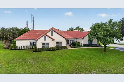 876 Cindy Cir Lane, Wellington, FL 33414 - Photo 3