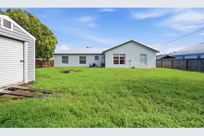 385 SW Nativity Terrace, Port Saint Lucie, FL 34953 - Photo 31