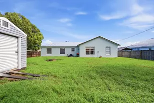 385 SW Nativity Terrace, Port Saint Lucie, FL 34953 - Photo 31