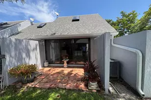 25 Deer Creek Rd, Deerfield Beach, FL 33442 - Photo 3