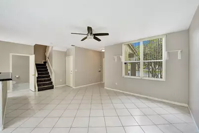 1365 NW 154th Lane, Pembroke Pines, FL 33028 - Photo 7