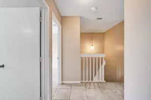 1365 NW 154th Ln, Pembroke Pines, FL 33028 - Photo 13