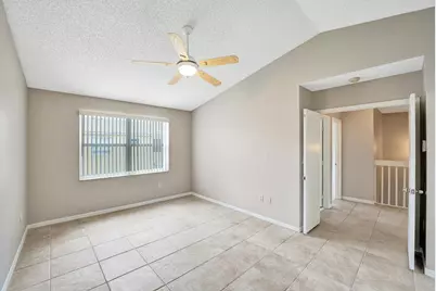 1365 NW 154th Lane, Pembroke Pines, FL 33028 - Photo 15