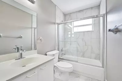 1365 NW 154th Lane, Pembroke Pines, FL 33028 - Photo 21