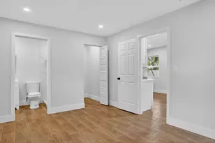 1851 NE 25th Ave, Pompano Beach, FL 33062 - Photo 15