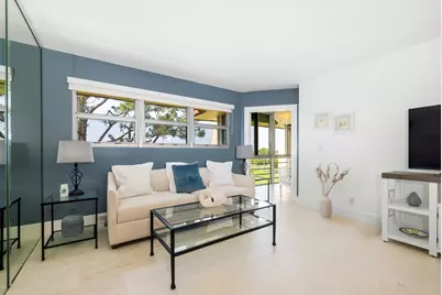 3654 Via Poinciana #603, Lake Worth, FL 33467 - Photo 7