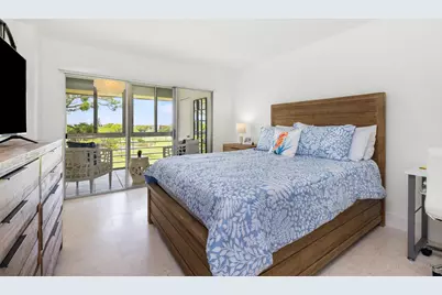 3654 Via Poinciana #603, Lake Worth, FL 33467 - Photo 9