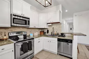 159 SW 7th Ct, Pompano Beach, FL 33060 - Photo 15