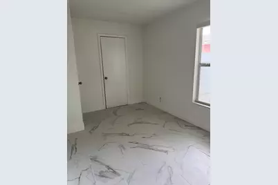 501 SW 83rd Avenue, North Lauderdale, FL 33068 - Photo 17