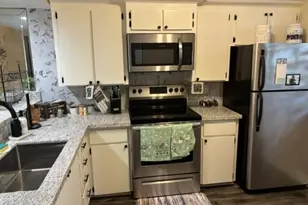 1707 Whitehall Dr, Davie, FL 33324 - Photo 3
