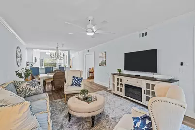 2001 Sabal Ridge Court #A, Palm Beach Gardens, FL 33418 - Photo 5