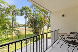 3063 N Palm Aire Dr, Pompano Beach, FL 33069 - Photo 19