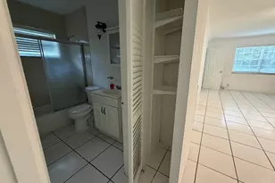 421 NE 11th St, Fort Lauderdale, FL 33304 - Photo 15