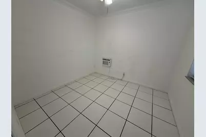 421 NE 11th Street #5, Fort Lauderdale, FL 33304 - Photo 3