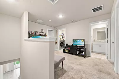 3570 San Bernardino Way, Palm Springs, FL 33461 - Photo 13