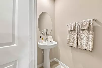 3570 San Bernardino Way, Palm Springs, FL 33461 - Photo 15